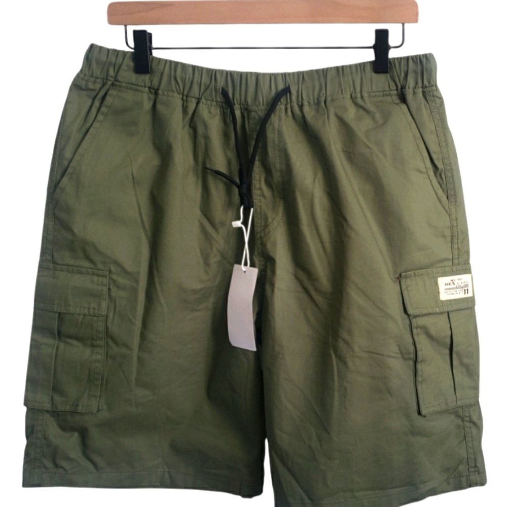 Woman's Olive Cargo Shorts Casual Elastic Waist Relaxed Fit
